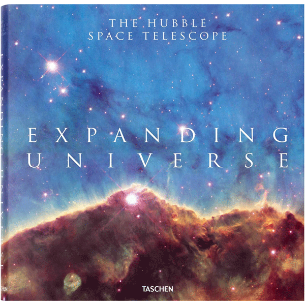 Expanding Universe. The Hubble Space Telescope